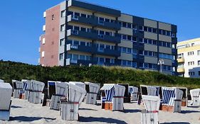 Panorama, Heimathafen 17 - Ferienwohnung mit Balkon - direkt am Strand